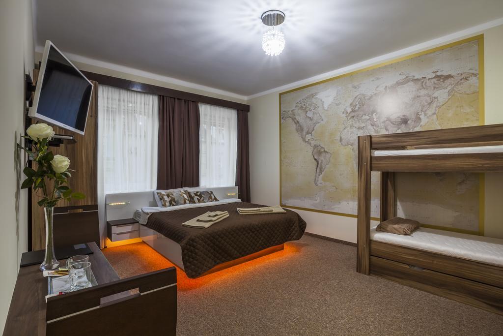 Luxury Air-Conditioned Rooms In Old Town 布拉迪斯拉发 外观 照片