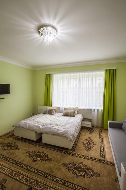 Luxury Air-Conditioned Rooms In Old Town 布拉迪斯拉发 外观 照片